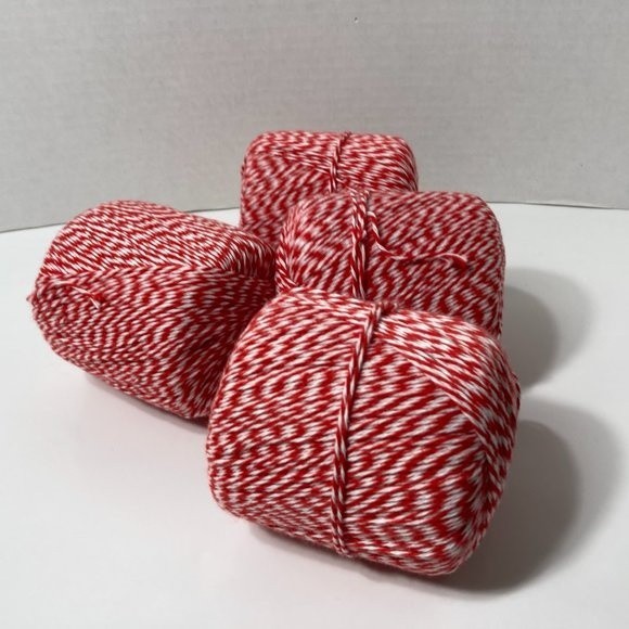 12 Aunt Lydia's Baker's Cotton Crochet Thread Red - Picture 11 of 13